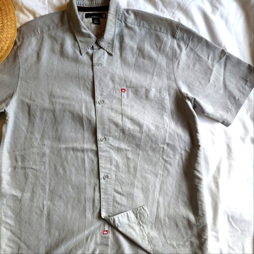 QUIKSILVER MENS TOP
